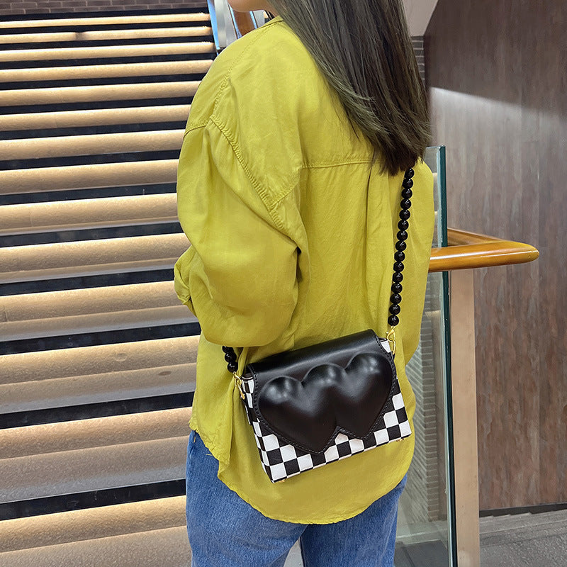peach heart shoulder bag