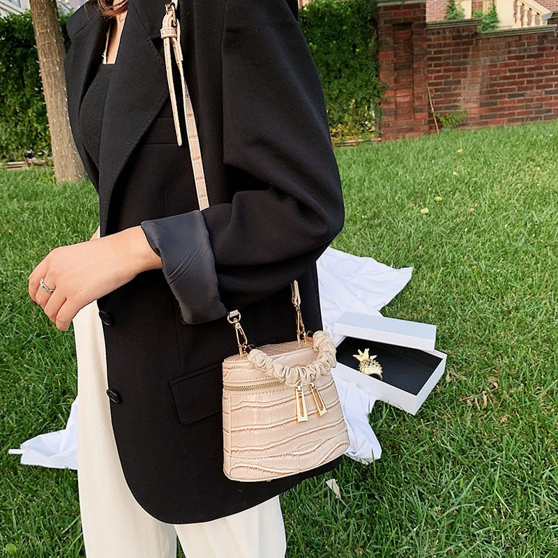 Crocodile Pattern Bucket Bag