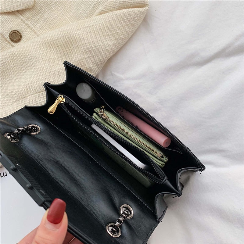 rivet chain crossbody bag
