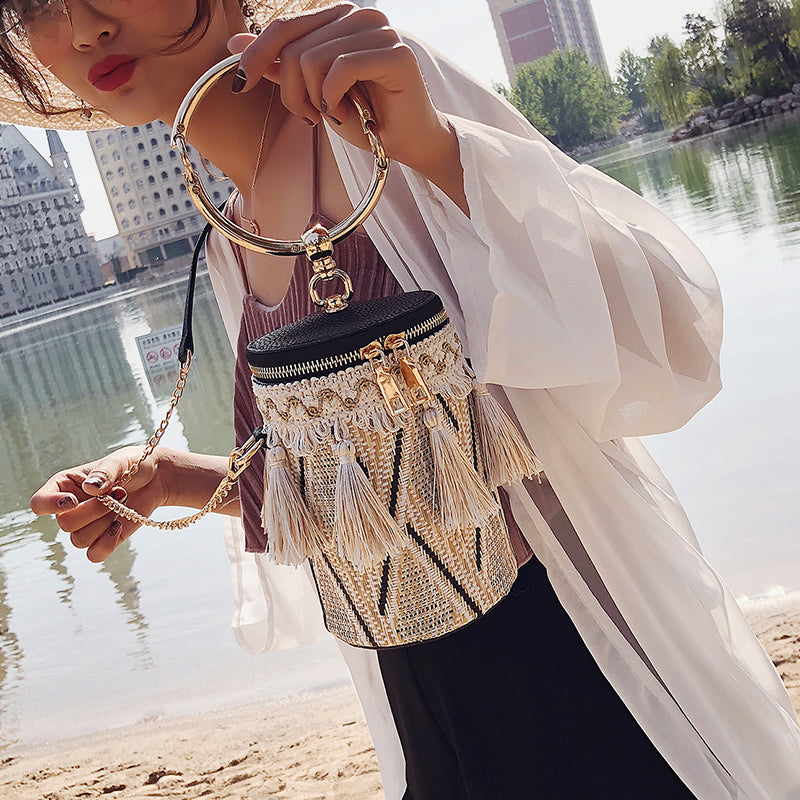 Summer Fashion New Handbag High quality Straw bag Women bag Round Tote bag Hand Metal Ring Tassel Chain Shoulder Travel bag